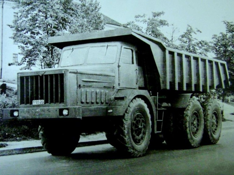 Маз 530 самосвал